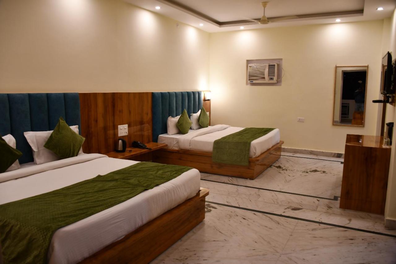 Shivansh Inn Resort Risikés Kültér fotó