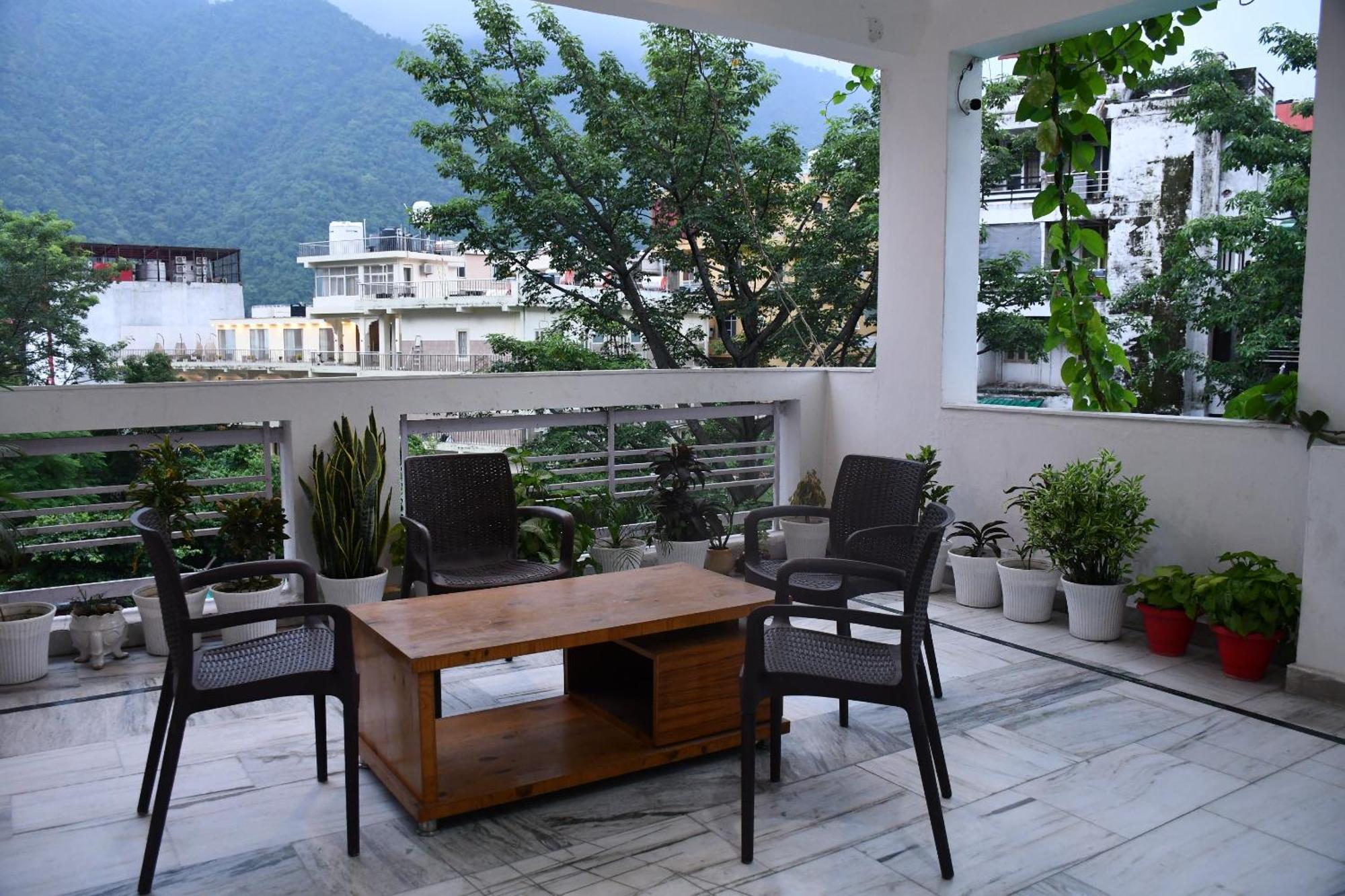 Shivansh Inn Resort Risikés Kültér fotó