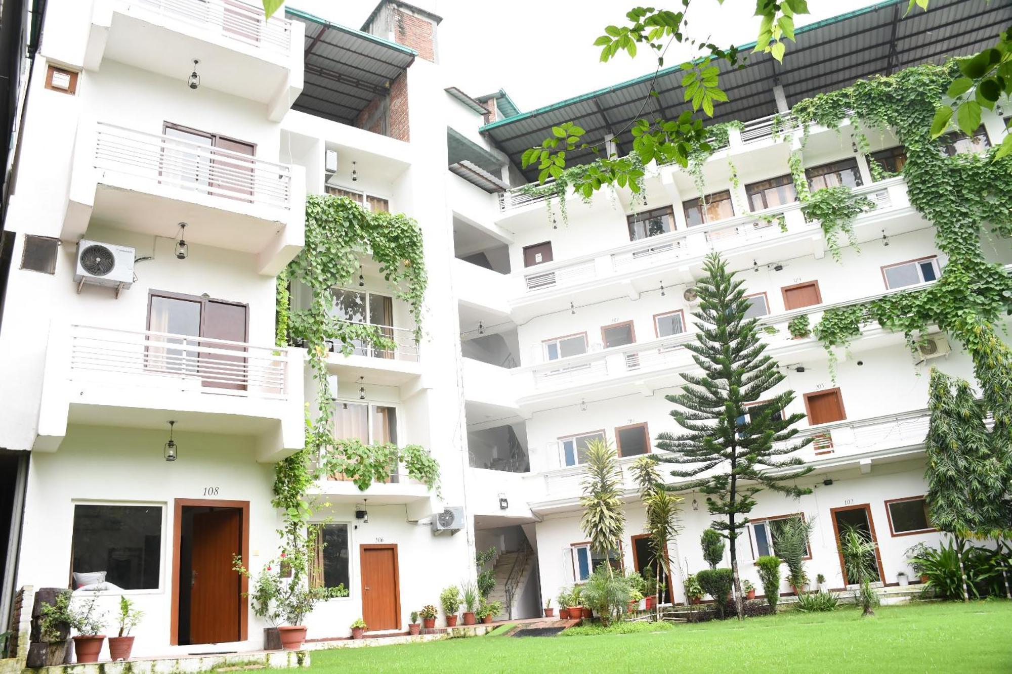 Shivansh Inn Resort Risikés Kültér fotó